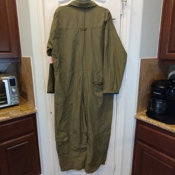 Free People FP Movement Mesmerize Me Coveralls Size L NWT - Picture 2 of 14